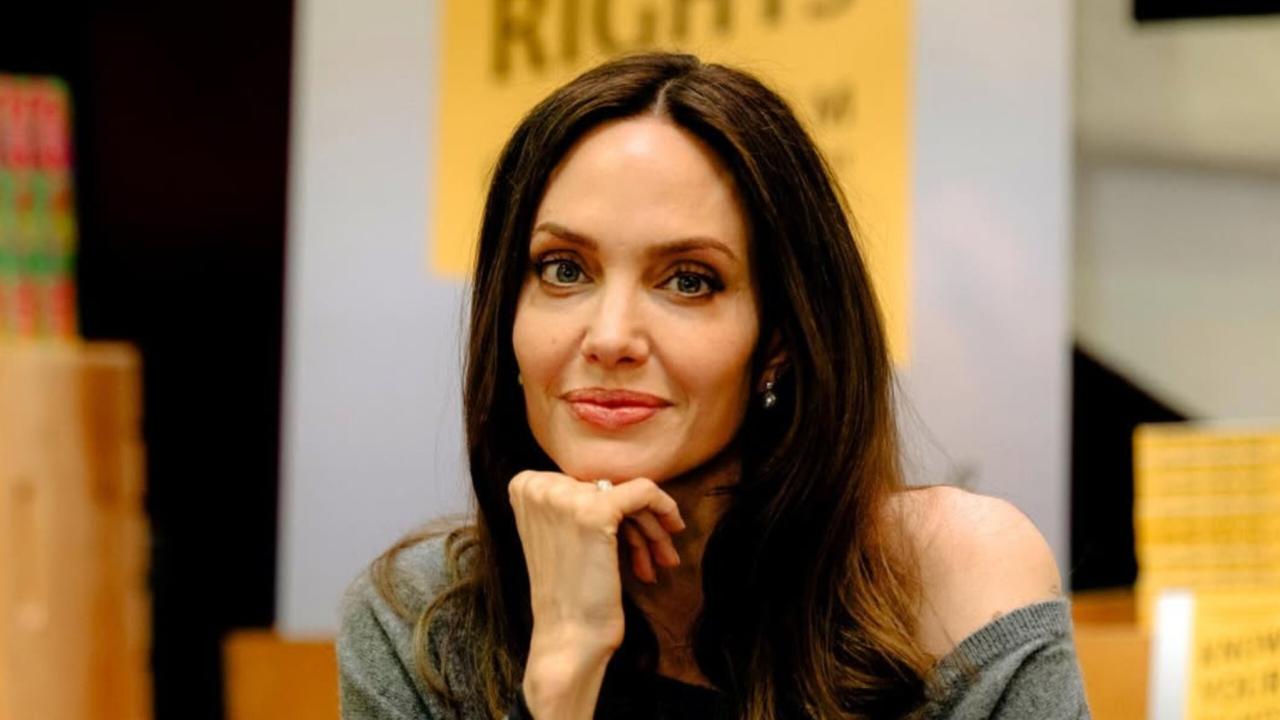 ABD'li oyuncu Angelina Jolie, Gazze'ye en kısa sürede daha fazla yardım ulaştırılması gerektiğini söyledi