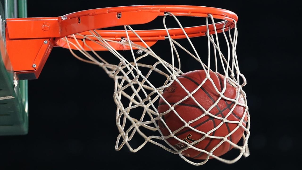 NBA'de Thunder, yıldızlarından yoksun Warriors'ı farklı yendi