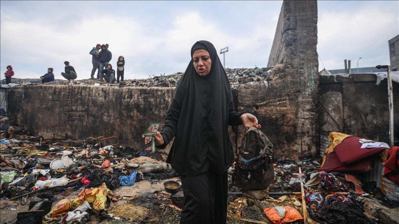 İsrail askerlerinin Gazze'de açtığı ateş sonucu 1'i çocuk 2 kişi hayatını kaybetti