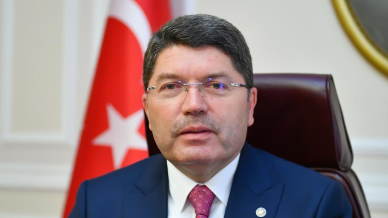 Adalet Bakanı Tunç'tan CHP Genel Başkanı Özel'e tepki