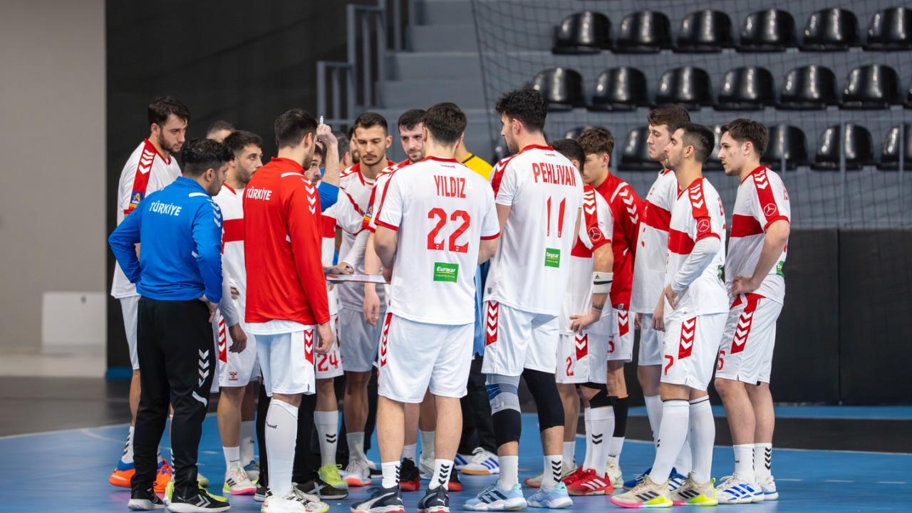 A Milli Erkek Hentbol Takımı Başantrenörü Camino'nun Bulgaristan'ı eleyeceklerine inancı tam