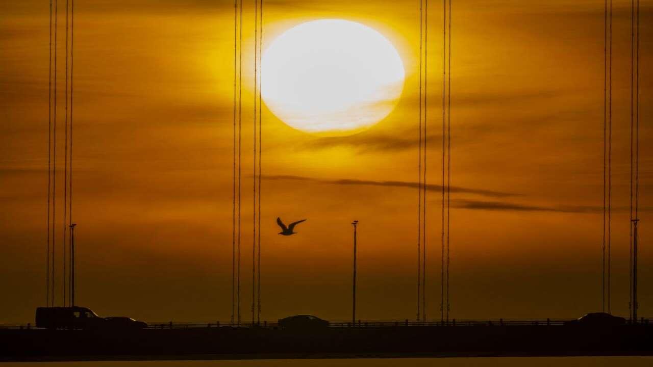 Gün batımı İstanbul’u kartpostala çevirdi