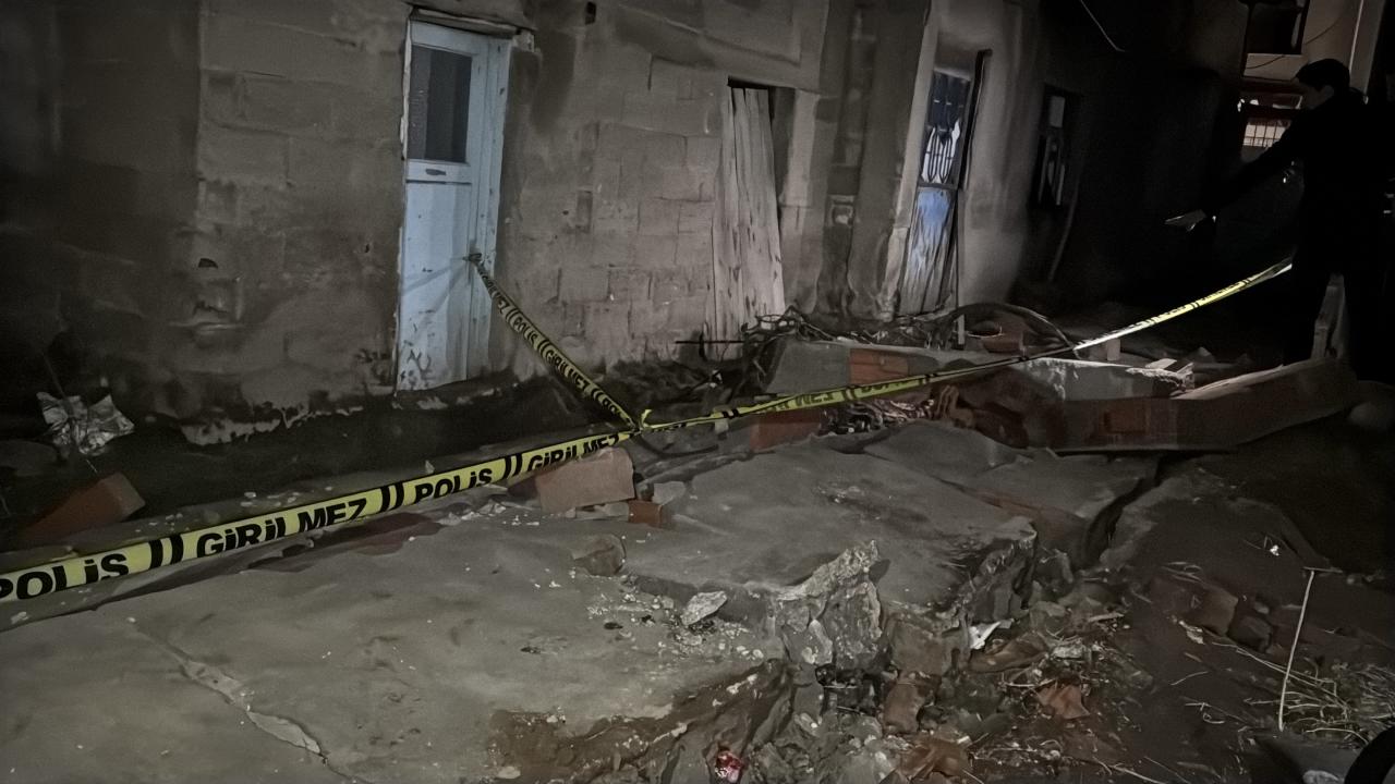 Bursa'da lodos nedeniyle çöken duvarın altında kalan kişi hayatını kaybetti