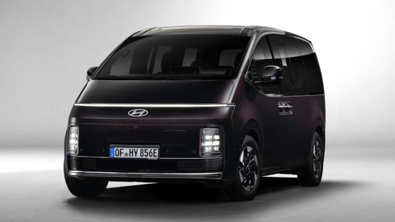 Hyundai tam elektrikli MPV modeli STARIA'yı tanıttı