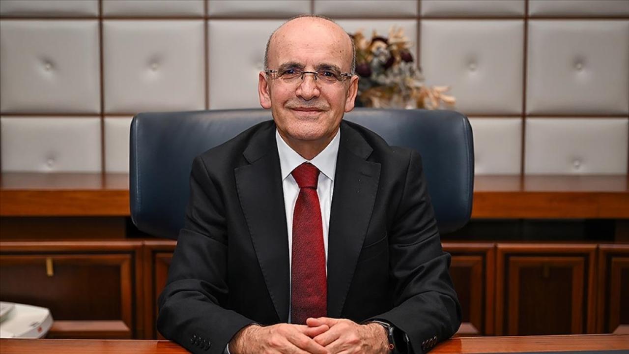 Bakan Şimşek: 2026'da kaynakların etkin kullanımını esas alan ve istihdamı gözeten politikalarımızı hızlandıracağız