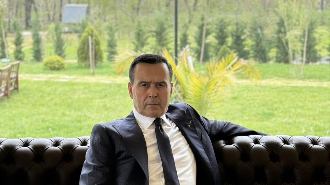 Yakup Kürşat Yılmaz'dan Erk Acarer'e tepki: Seni fonlayanlar gibi değilim, mücadelem onlarla da devam ediyor