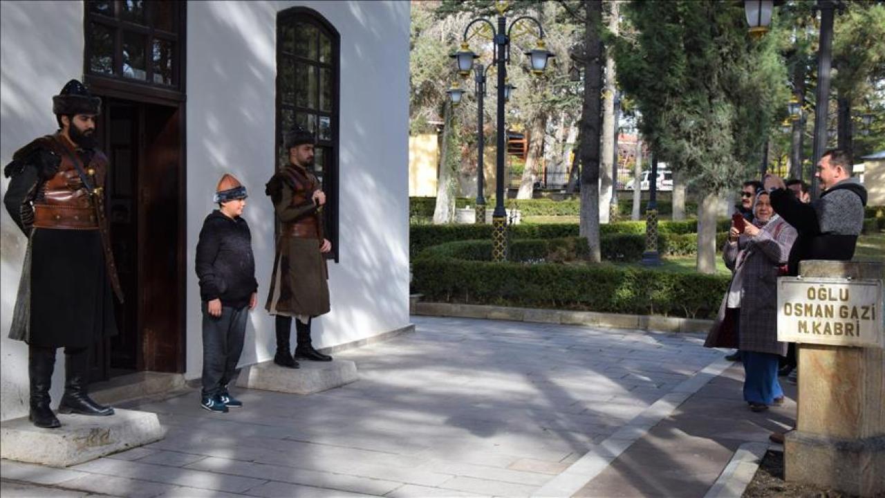 Ertuğrul Gazi Türbesi geçen yıl yaklaşık 3 milyon ziyaretçiyi ağırladı
