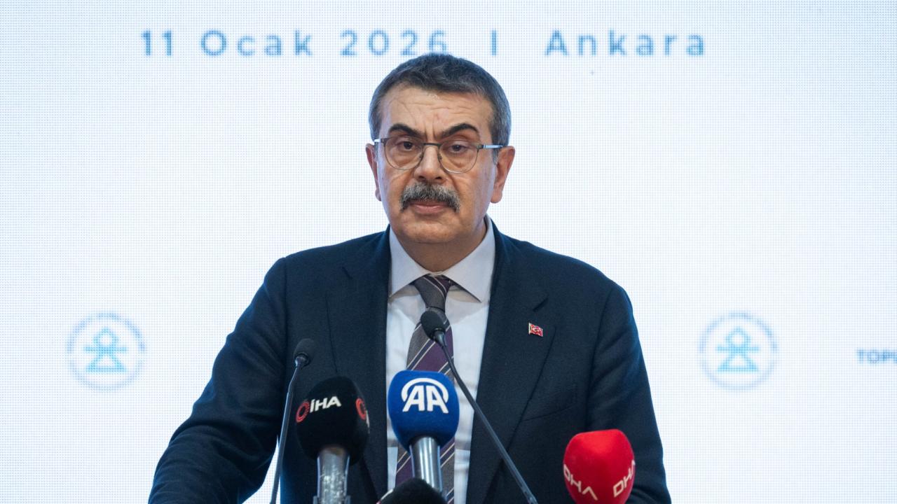 Bakan Tekin: Türkiye, bu küresel iklimin ortasında kendi vakur çizgisini muhafaza etmeye çalışıyor