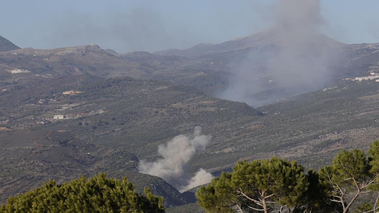 İsrail ordusu, Lübnan'ın güneyine 1 saat içerisinde 10'dan fazla hava saldırısı düzenledi
