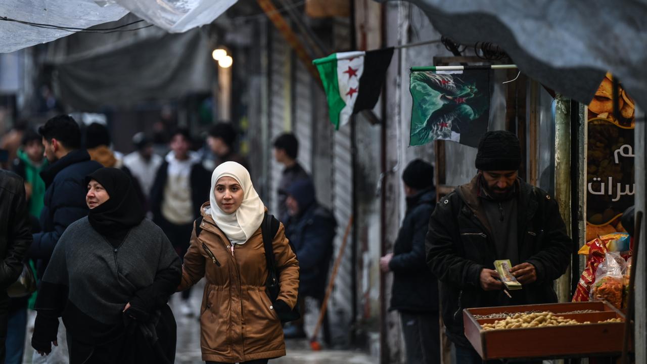 Terörden arındırılan Halep’in Şeyh Maksud Mahallesi’nde hayat yavaş yavaş normale dönüyor