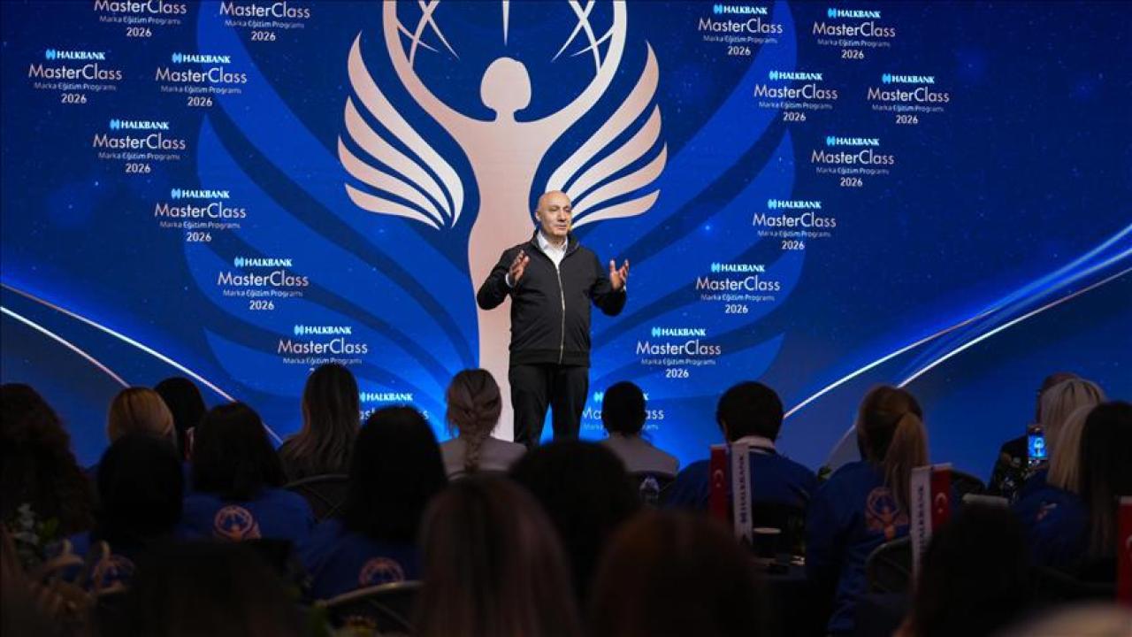 Halkbank 100 kadın girişimciyi "Master Class" eğitiminde buluşturdu
