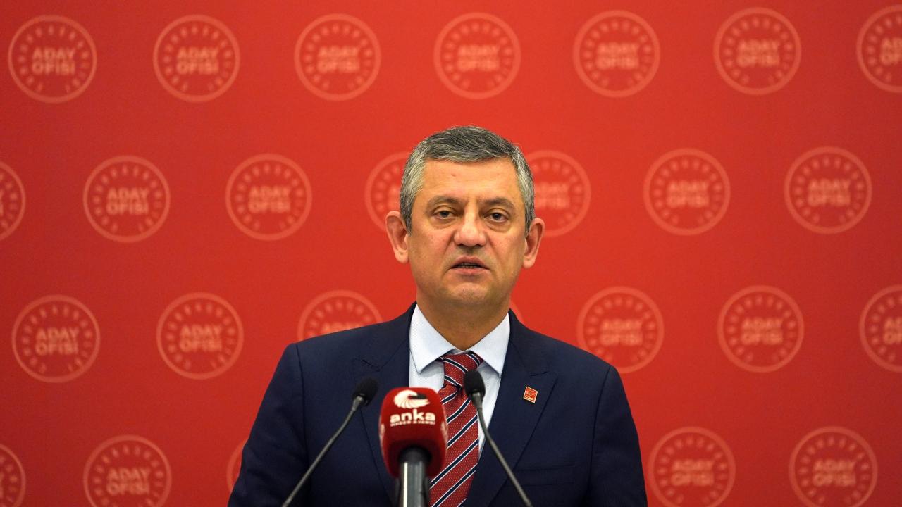 CHP Genel Başkanı Özel: CHP olarak Suriye'nin toprak bütünlüğü ve istikrarını savunuyoruz
