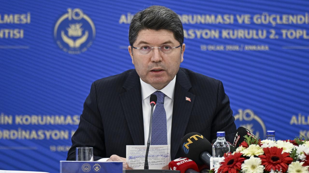 Bakan Tunç: Aile yapımızı hedef alan akımlara karşı gerekli tüm önleyici adımları atacağız