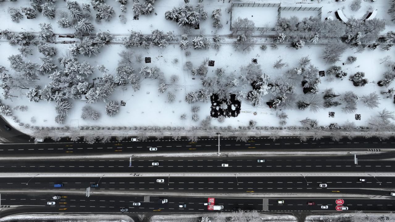 Kayseri'de kar yağışı etkili oluyor