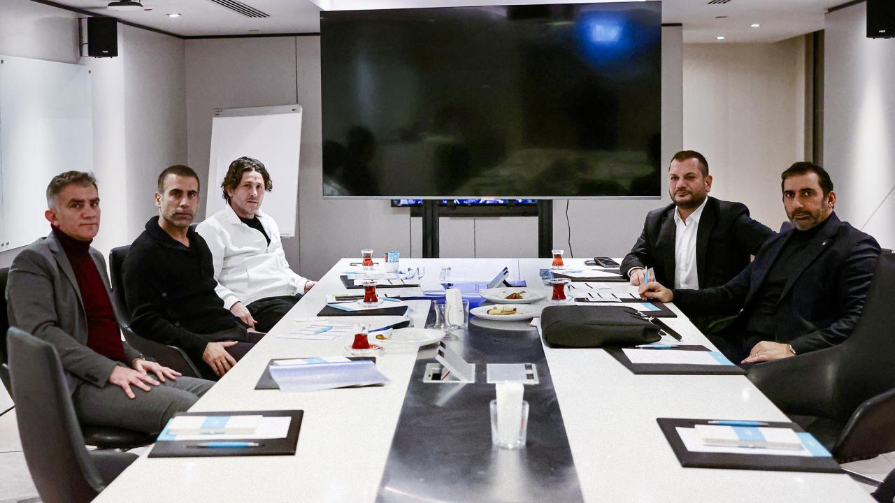 Trabzonspor Kulübünde değerlendirme toplantısı yapıldı