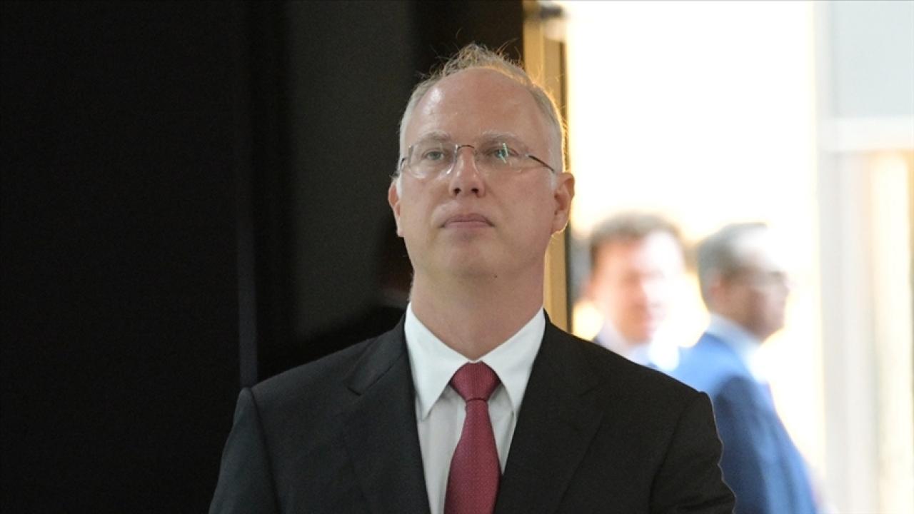 Putin'in temsilcisi Dmitriyev'den Avrupa'ya "babanız Trump'ı kışkırtmayın" mesajı