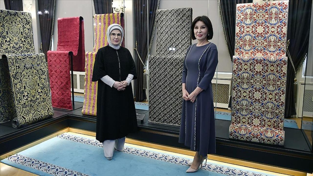 Emine Erdoğan, Özbekistan Cumhurbaşkanı'nın eşi Mirziyoyeva ile bir araya geldi