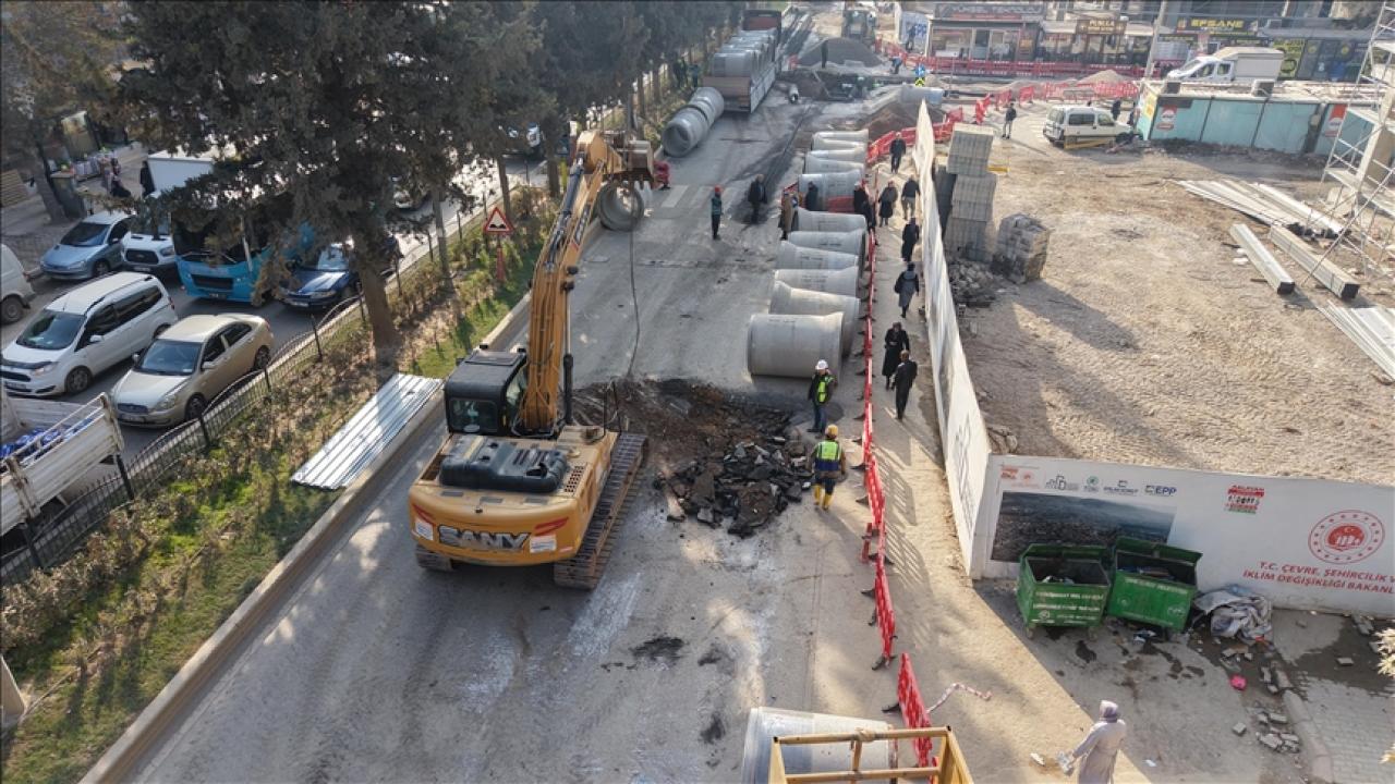 Depremlerde hasar gören Kahramanmaraş'taki altyapı sil baştan yapılıyor