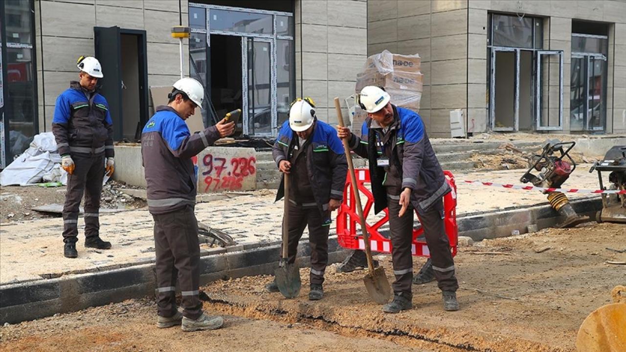 Depremlerden etkilenen Hatay'da 3 yılda 100 bin yeni konuta doğal gaz verildi