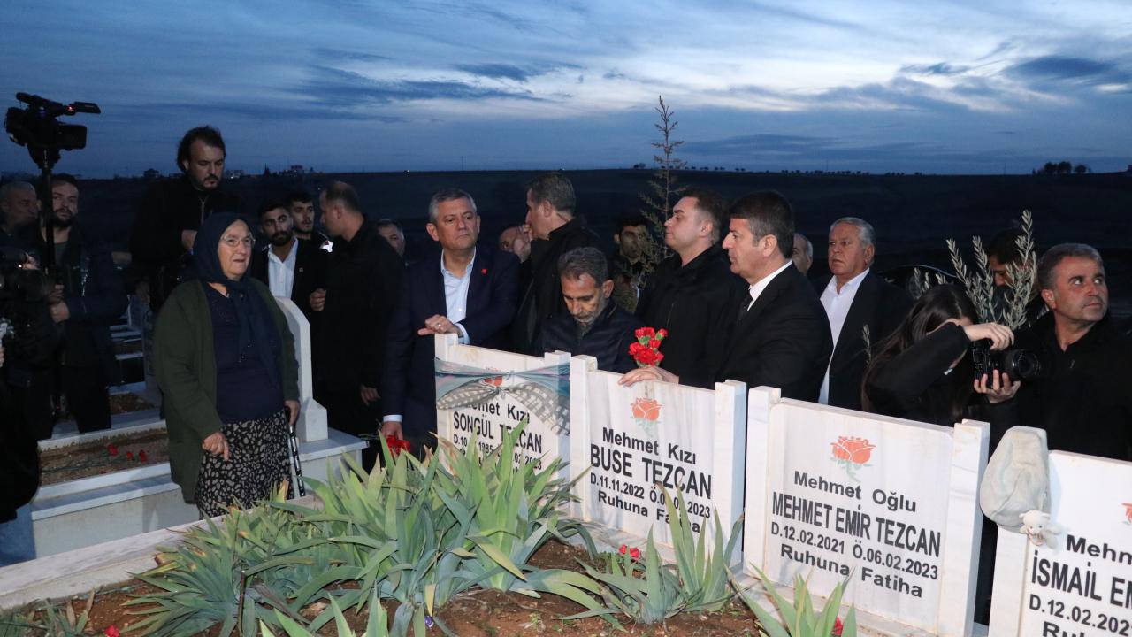 CHP Genel Başkanı Özel, Adıyaman'da ziyaretlerde bulundu