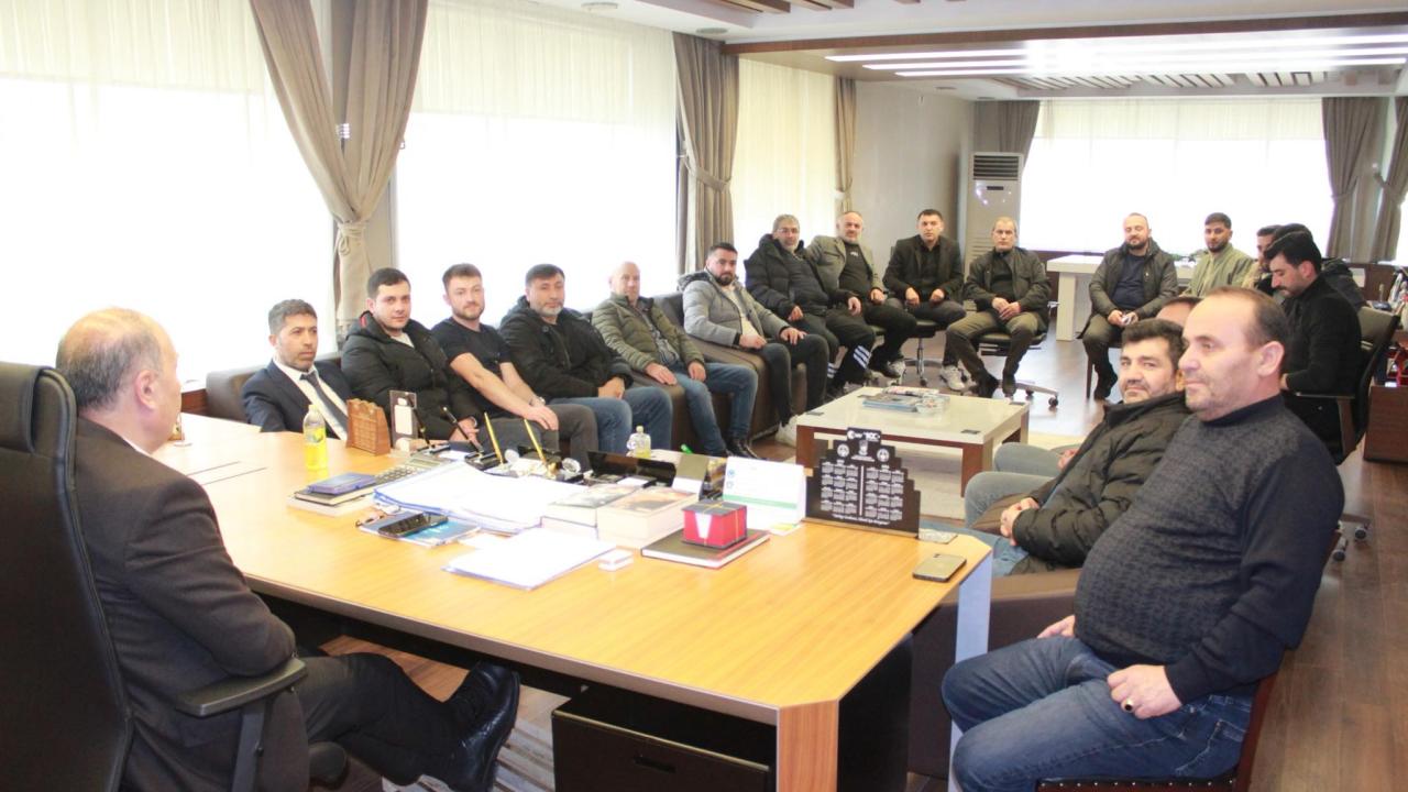 ALACA’DA RAMAZAN BEREKETİ: PİDEYE ZAM YOK, ESNAFTAN BÜYÜK VEFA!