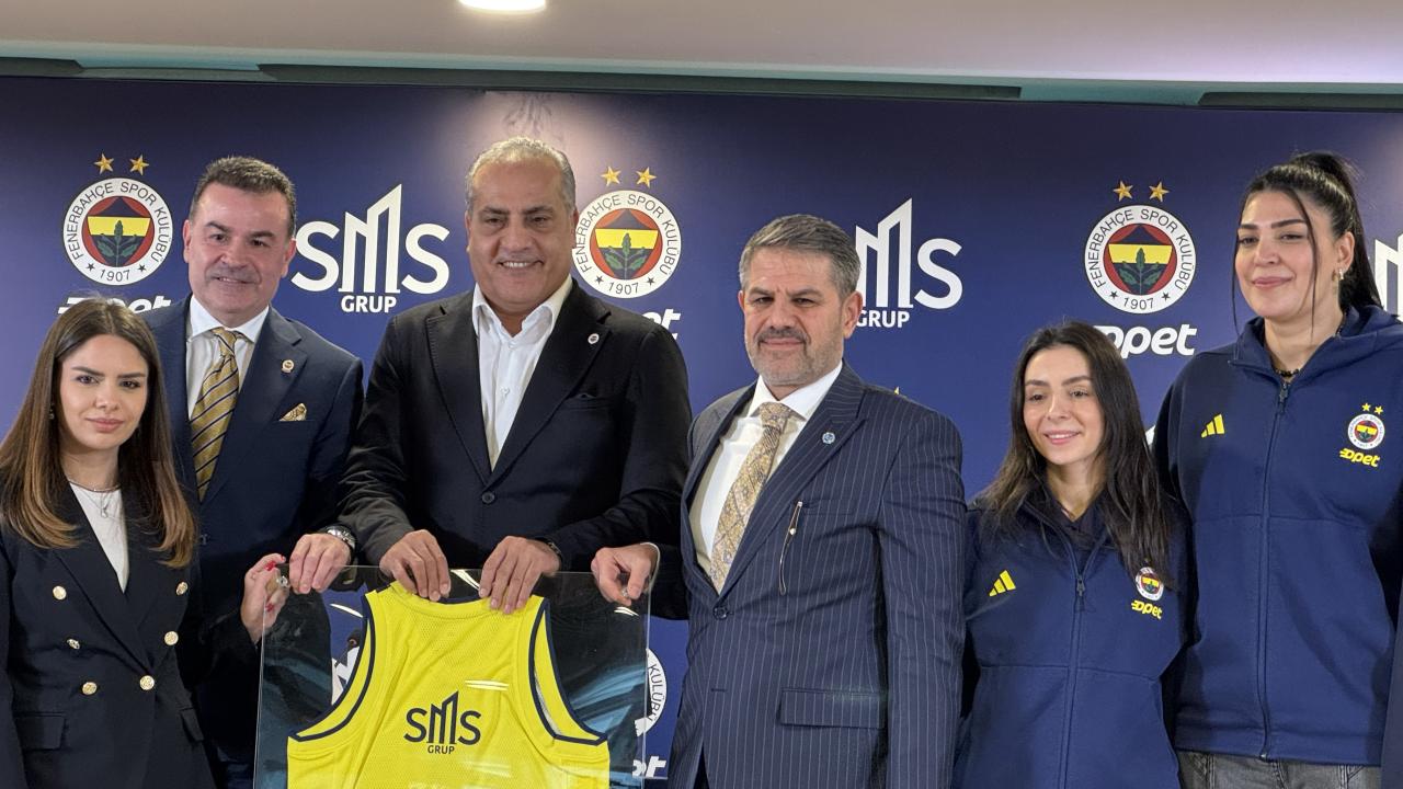 Fenerbahçe Opet Kadın Basketbol Takımı ile SMS Grup İnşaat arasında sponsorluk anlaşması imzalandı