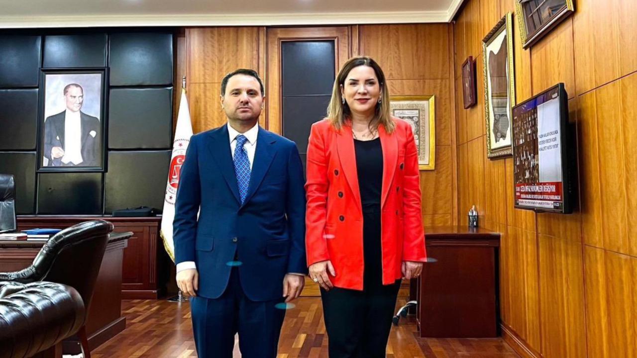 TYT Türk Yönetim Kurulu Başkanı Arzu Erdem’den Adalet Bakanı Akın Gürlek’e tebrik mesajı