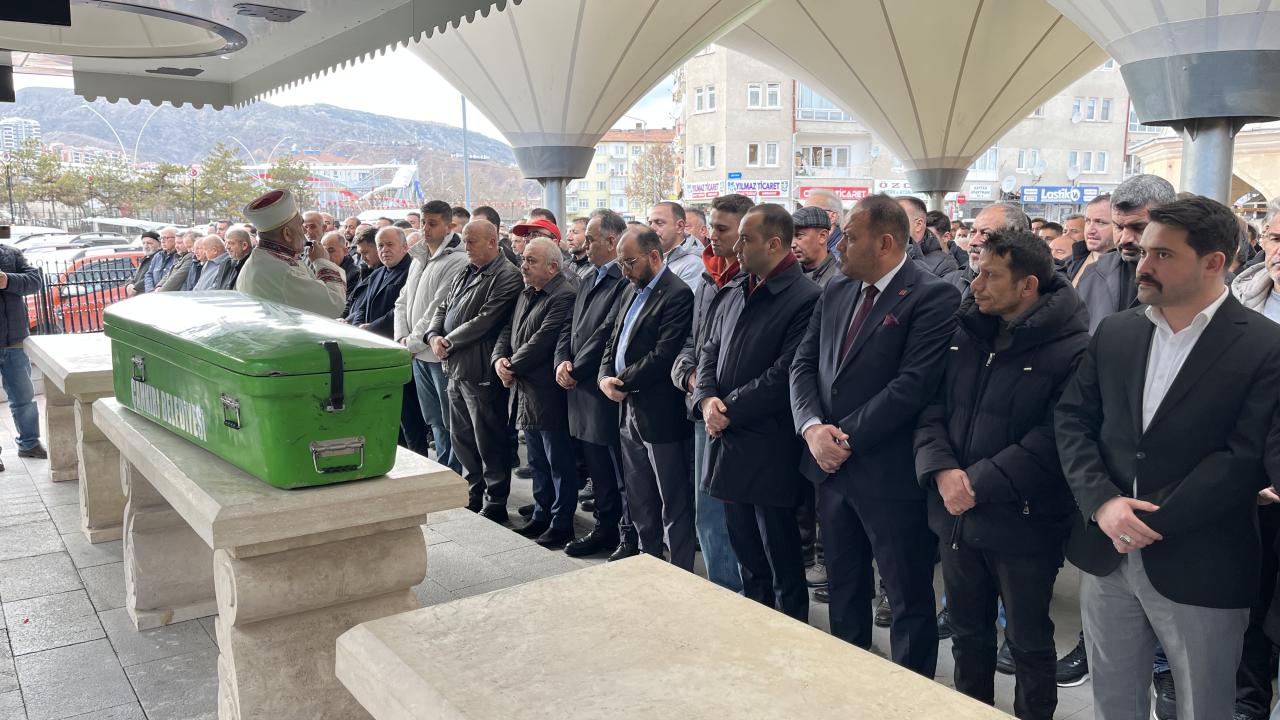 Çankırı SGK İl Müdürü Mustafa Yılmaz hayatını kaybetti