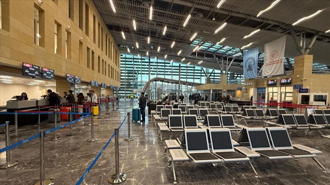 Nevşehir Kapadokya Havalimanı'nın yeni yolcu salonları hizmete açıldı