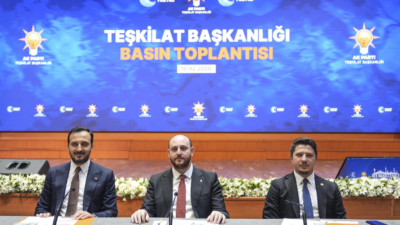 AK Parti İstanbul İl Başkanlığında gündeme ilişkin basın toplantısı