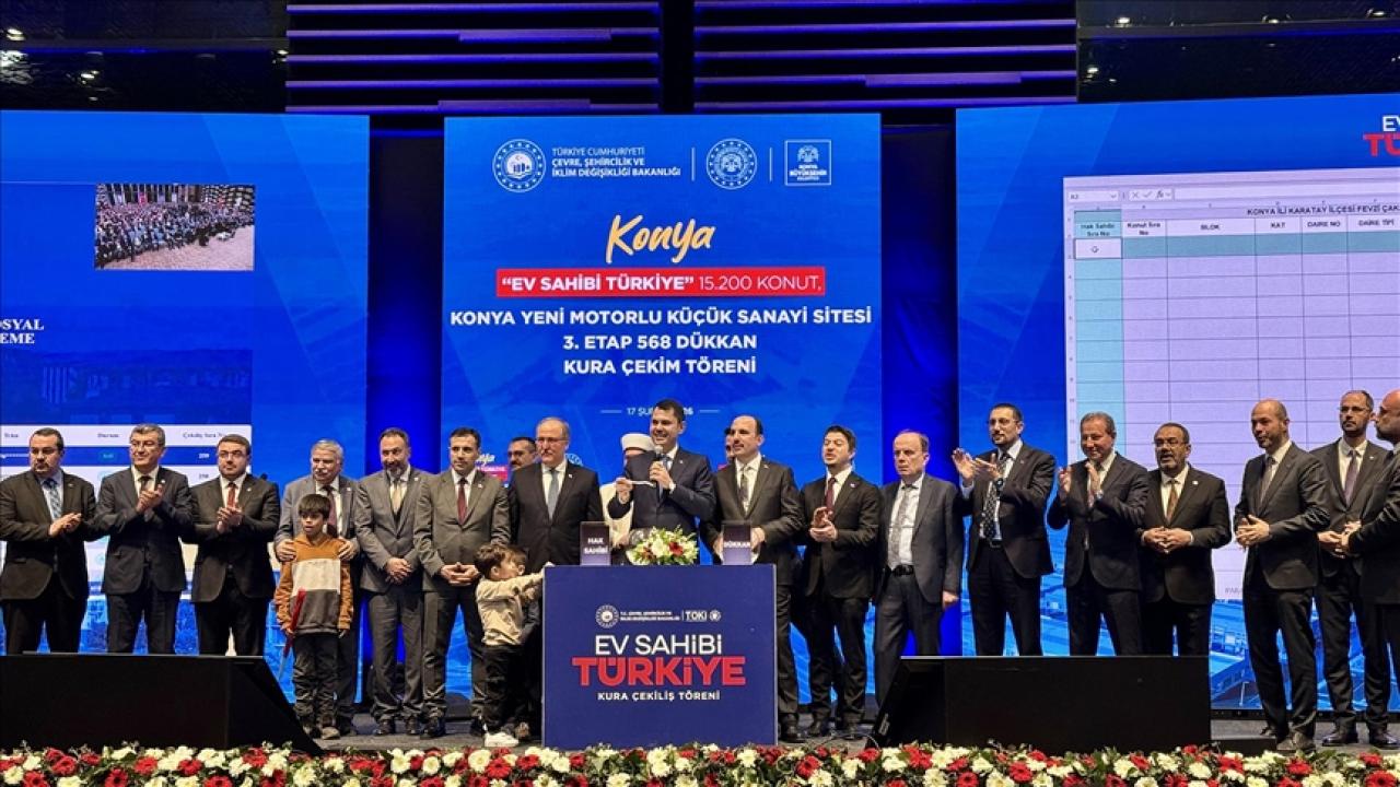 Bakan Kurum: Eğer bu deprem CHP iktidarında olsaydı 11 ilimiz şu anda Ulu Camii gibi enkaz halindeydi