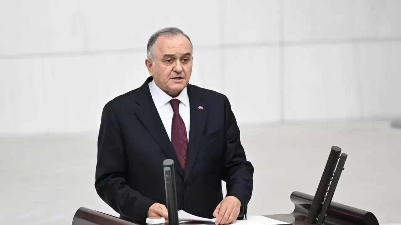 MHP'li Akçay: Alevi Bektaşi canlarımızla olan bağımız siyasi manevra değil, kadim kardeşlik bağıdır