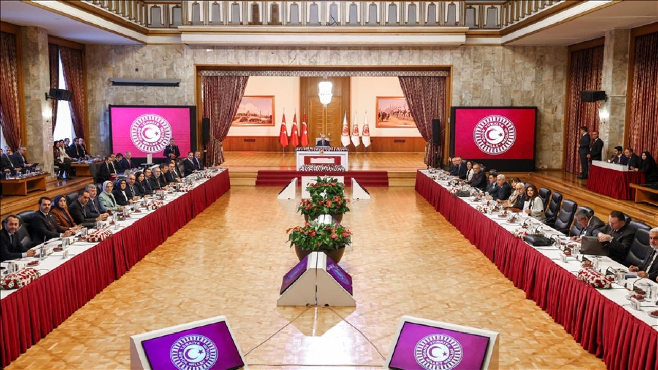 Milli Dayanışma, Kardeşlik ve Demokrasi Komisyonu toplantısında, hazırlanan rapor oylanacak