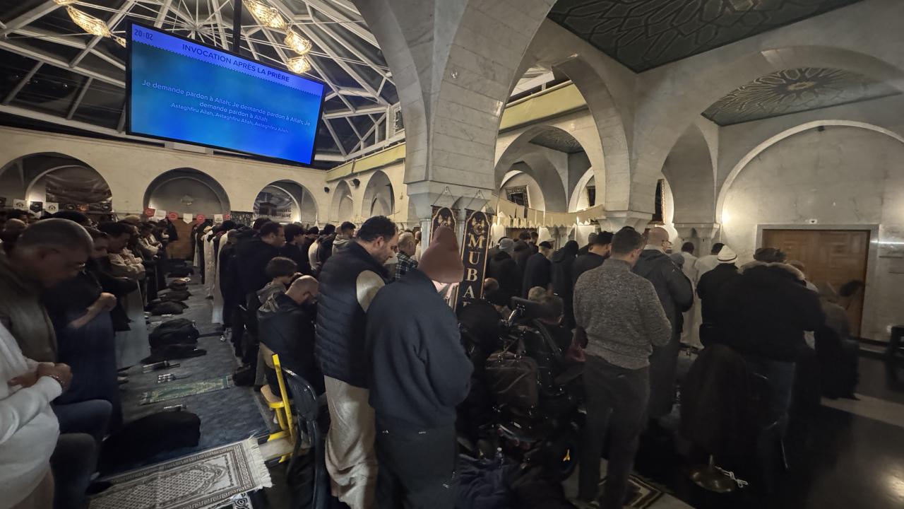 İsviçre'de Ramazan ayının ilk teravih namazı kılındı