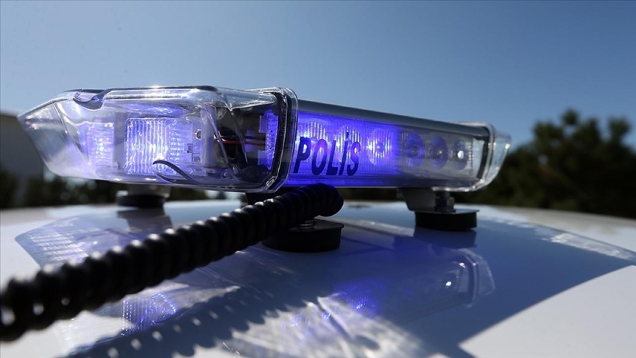 İstanbul merkezli suç örgütlerine yönelik operasyonda 40 zanlı yakalandı