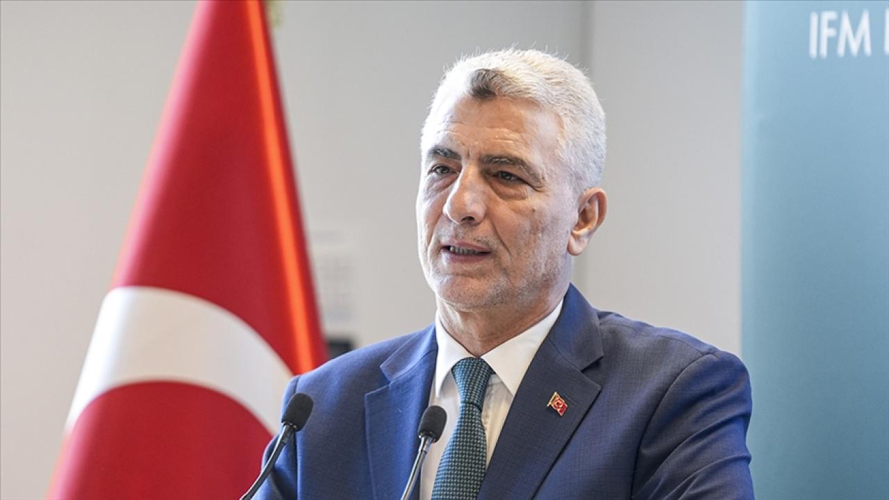 Bakan Bolat'tan Balıkesir'deki uçak kazasında şehit olan pilot için başsağlığı mesajı