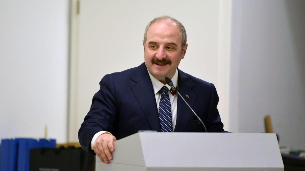 TBMM Sanayi ve Teknoloji Komisyonu Başkanı Varank Almanya’da Türk toplumuyla buluştu