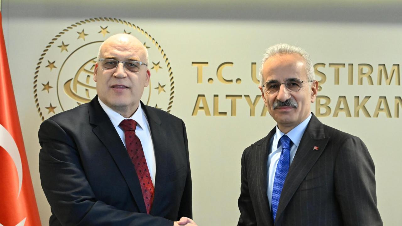 Bakan Uraloğlu, Filistin Ankara Büyükelçisi Nasri Abu Jaish ile görüştü