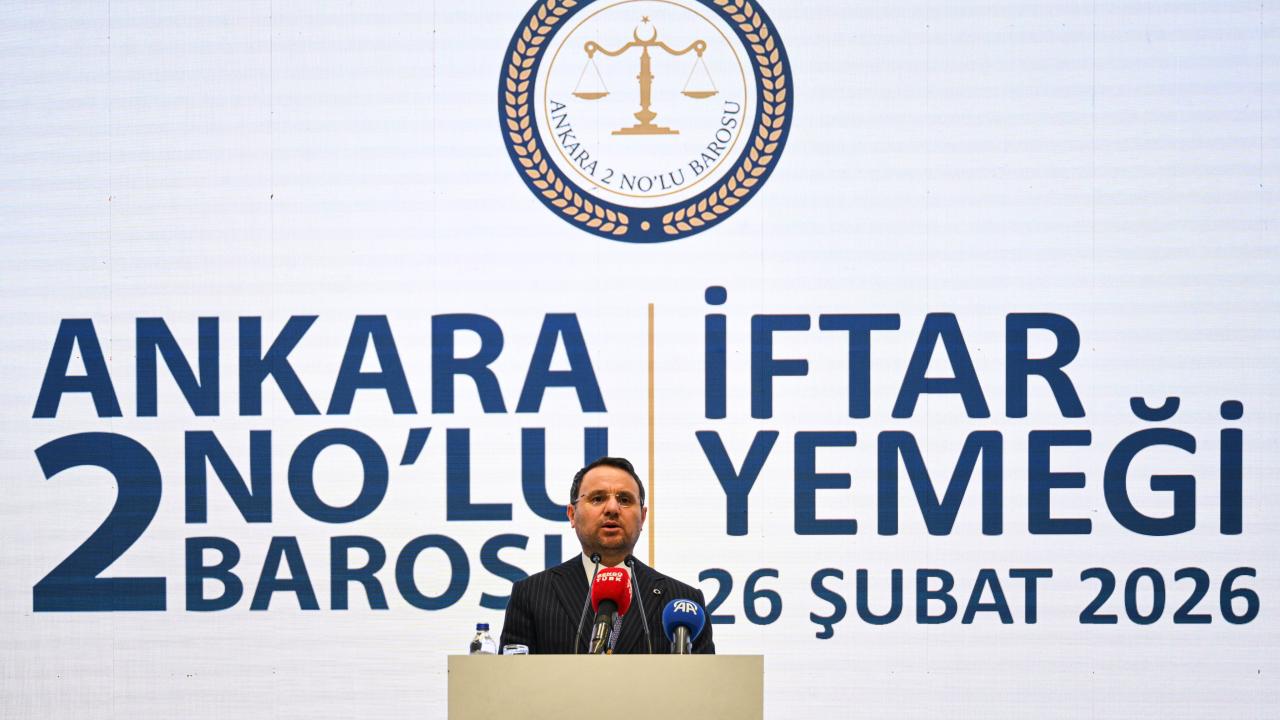 Adalet Bakanı Gürlek, Ankara 2 No'lu Barosunca düzenlenen iftar programına katıldı