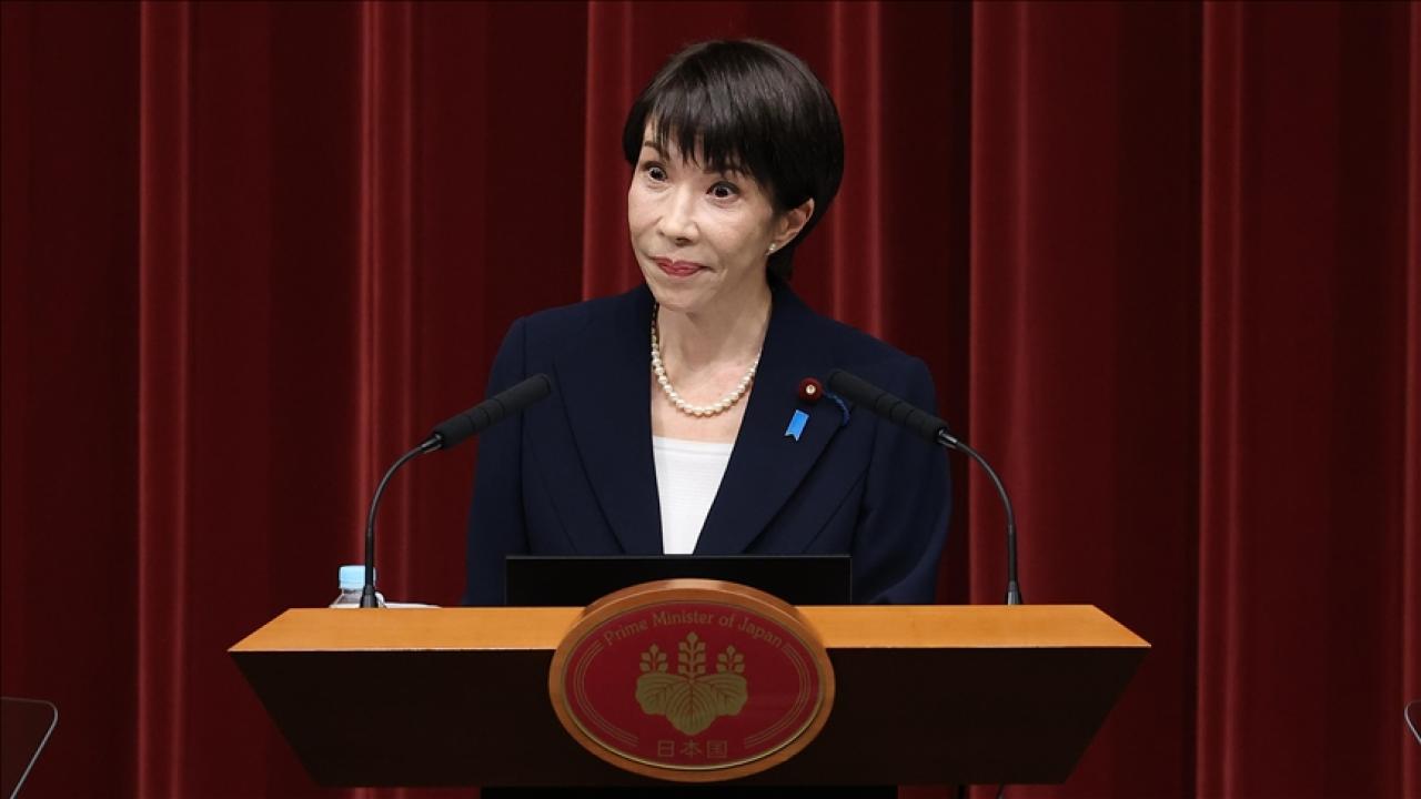 Japonya Başbakanı Takaiçi, yeni milletvekillerine "siyasi fonla" hediye dağıtıldığını kabul etti