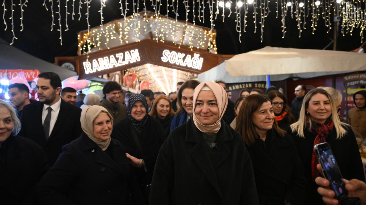 AK Parti Genel Başkan Yardımcısı Kaya, Edirne'de ziyaretlerde bulundu
