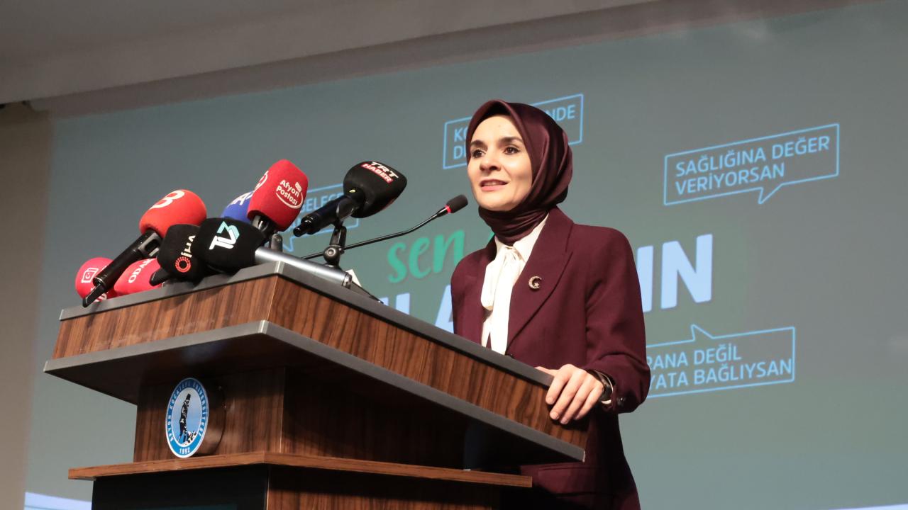 Bakan Göktaş: Oyun dünyasına yönelik yasakçı bir tutum içerisinde asla değiliz