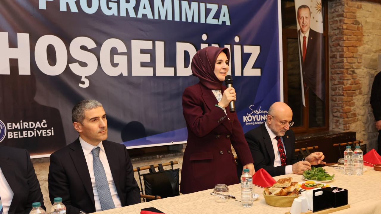 Aile ve Sosyal Hizmetler Bakanı Göktaş, Afyonkarahisar'da programlara katıldı