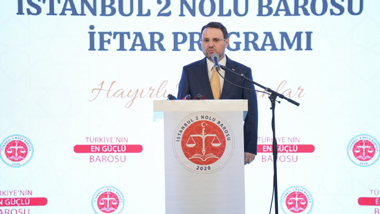 Adalet Bakanı Gürlek, İstanbul 2 No'lu Barosunun düzenlediği iftar programına katıldı