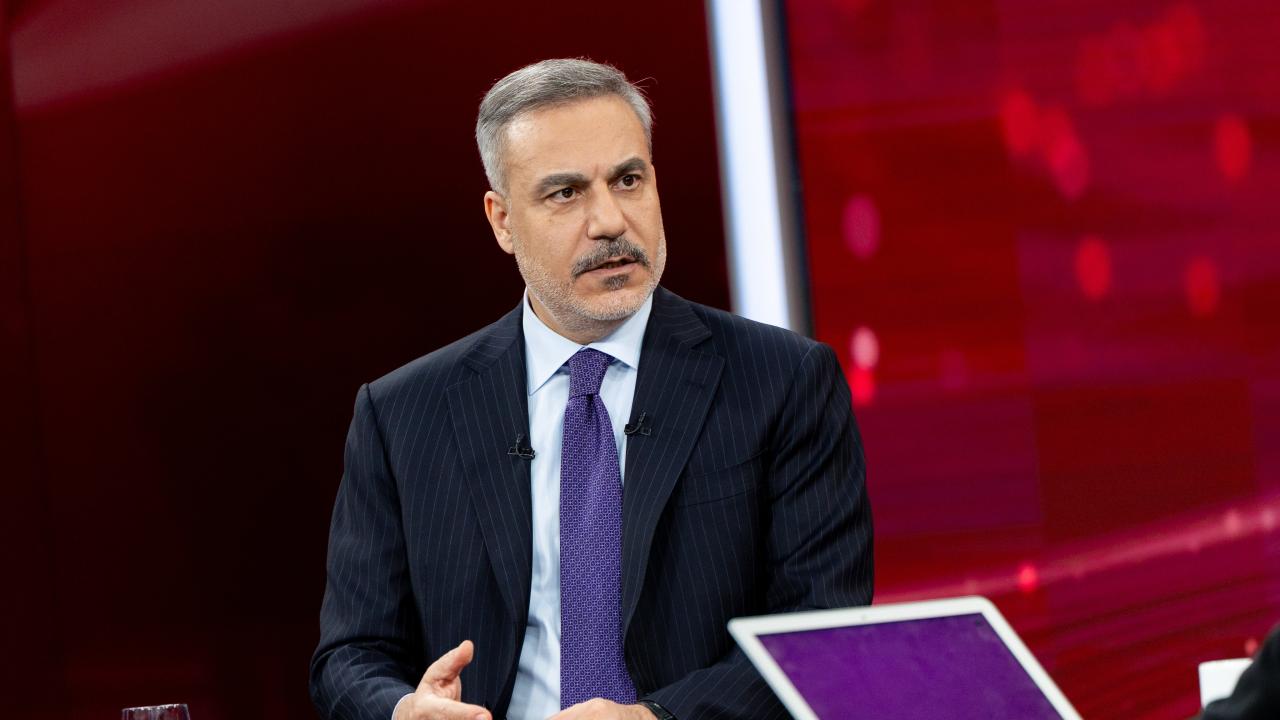 Bakan Fidan: İran'ın hiçbir ayrım yapmadan körfez ülkelerini bombalaması yanlış bir strateji