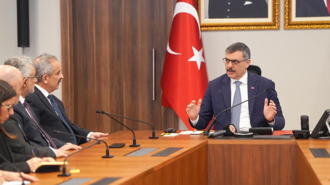 İçişleri Bakanı Çiftçi'den suç örgütleri ve uyuşturucuyla mücadele vurgusu