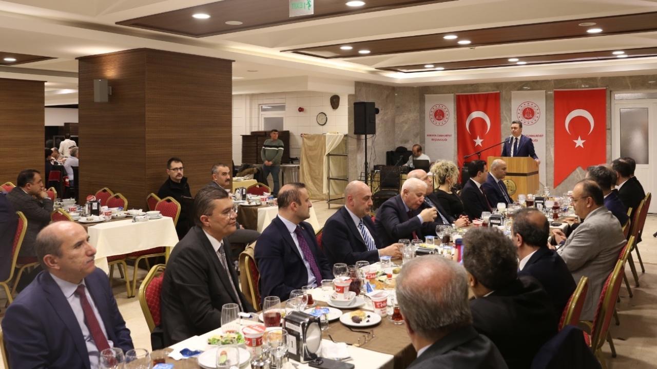Ankara'da hakim, savcı ve adliye personeli iftar programında buluştu