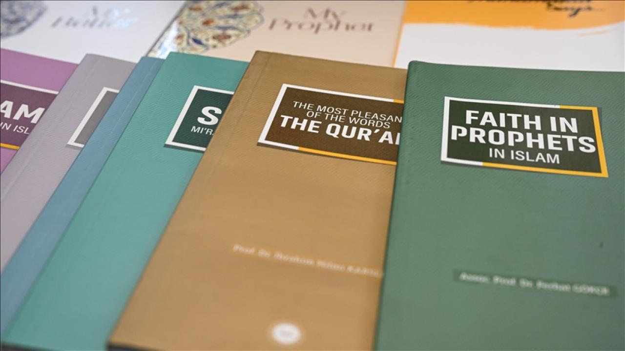 Diyanet 59 dildeki yayımlarıyla milyonlarca kişiye hizmet sunuyor