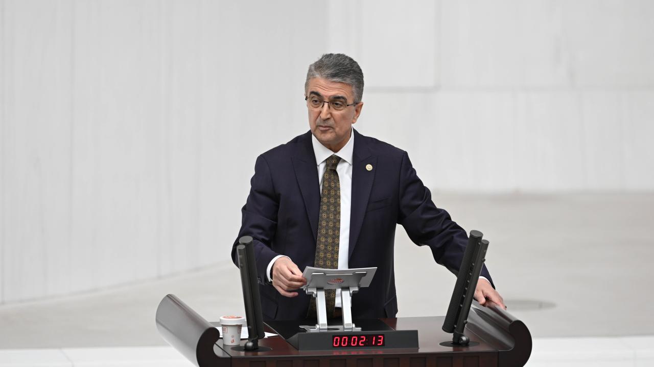 MHP'li Aydın: Erzurum'un her türlü olumsuzluğa rağmen hâlâ hayvancılıkta önemli bir yere sahip olması her türlü takdire şayandır