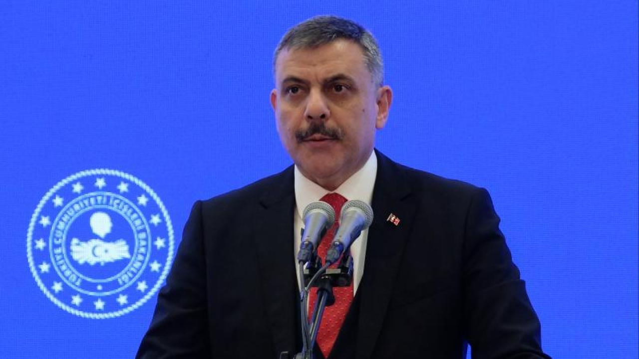 İçişleri Bakanı Çiftçi'den engelli aracının lastiği patlayan depremzedenin sınava yetiştirilmesine ilişkin paylaşım